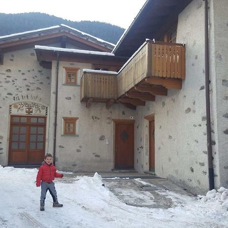 Capole -Ghiri Apartman Isolaccia Kültér fotó